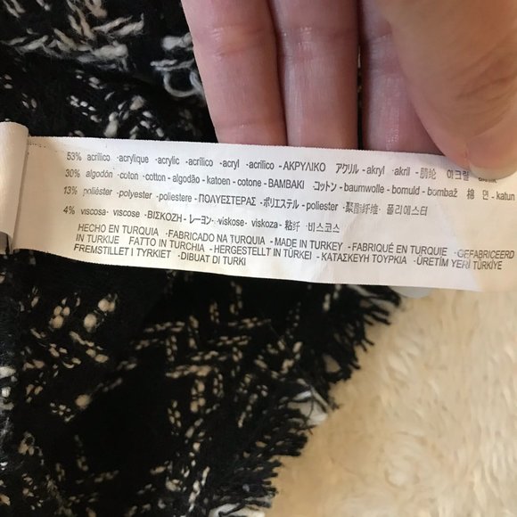 Zara Tweed Plaid Fringe Edge Top Black White M - Picture 4 of 5